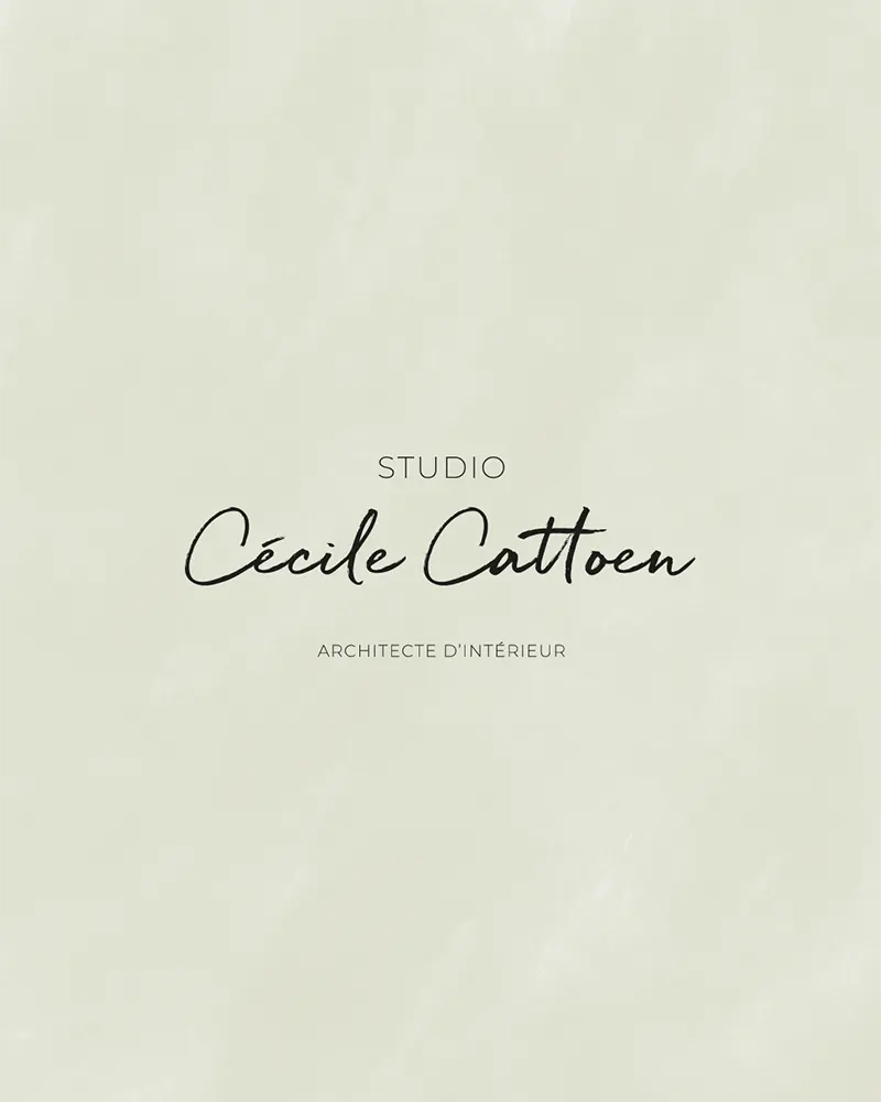 Identite-visuelle-refresh-Cecile-Cattoen-architecte-Lucie-Colin-2 Flacon pompe les plantes de tomines marque de produits au CBD
